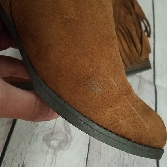 Brown Fringe Booties 9 Faded Glory Low Heel - Picture 3 of 6